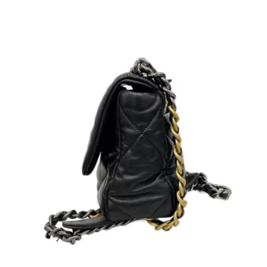 Chanel 19Bag Lambskin Black - Image 3