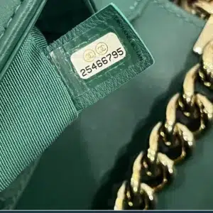 Chanel Le Boy Green - Image 4