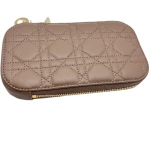 Dior Caro Zipped Pouch in beige - immagine 4