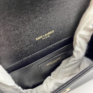 Saint Laurent Kate Medium Chain Bag - immagine 7