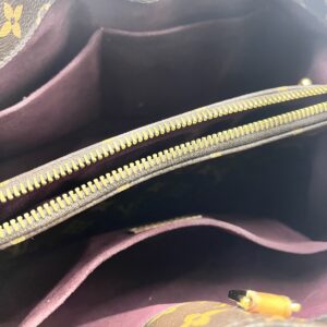 Louis Vuitton Monogram Canvas Montaigne MM Tote Bag - immagine 3