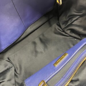 Miu Miu Matelassè Handbag - Image 6