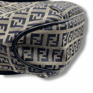 Fendi Monogram Vintage Crossbody - immagine 8